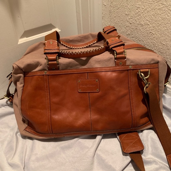 Tommy Bahama Other - ....SOLD..... Tommy Bahama men weekender